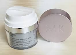 TimeWise Repair™ Volu-Firm™ Nočný krém s retinolom PC 62€