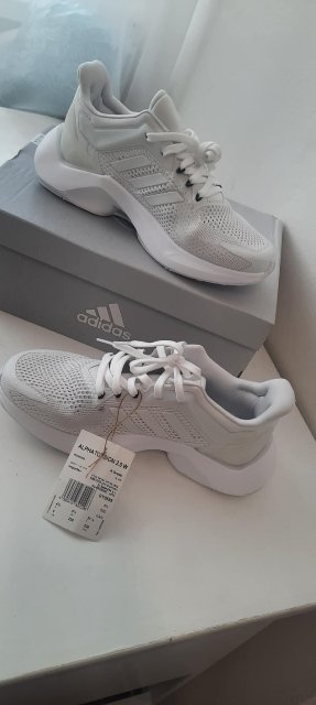 ADIDAS DÁMSKE BOTASKY PC cca cez 150€ cena,kúpene v akcii