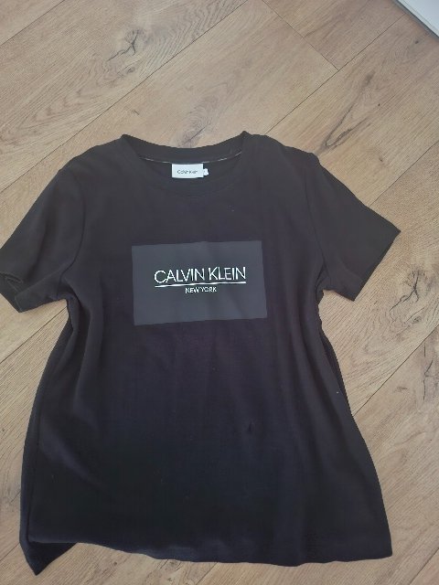Calvin Klein tričko veľ S ako nové