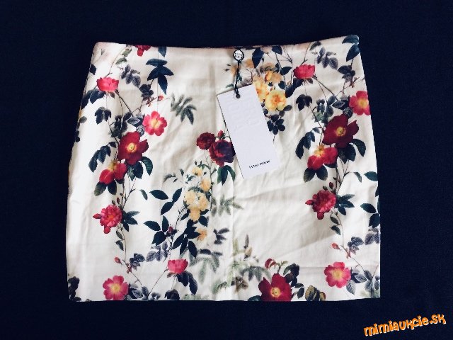 VERO MODA floral sukňa vel.M......PC:24,90€....