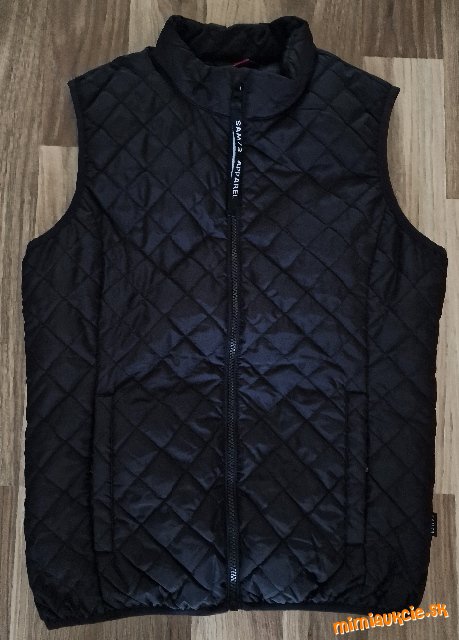Dámska červená vesta značky APPAREL - S