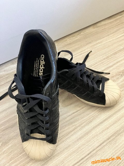 Adidas superstar