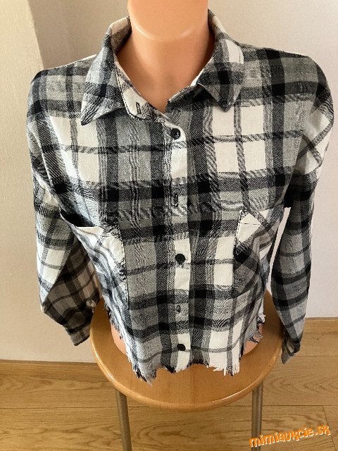 krásny košeľový cropp top