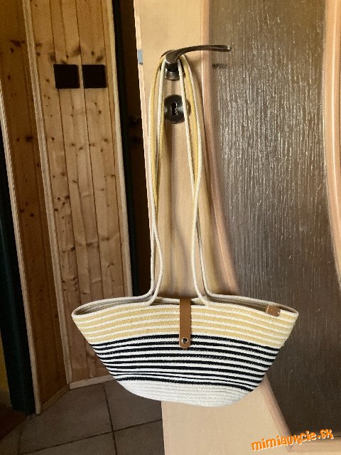 nádherná hand made kabelka zo šnúr