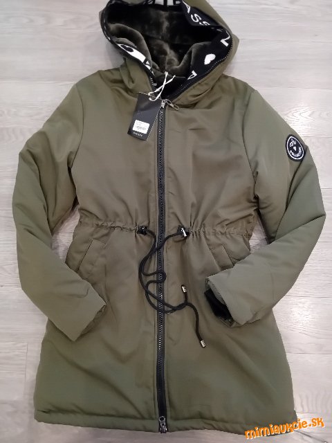 Dámska zimná zateplena bunda/parka❤️Krásny kusok❤️Kvalitný material
