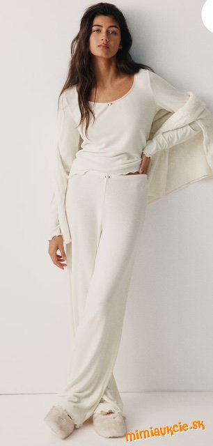 Pyzamo z cesanoho dzerseje - novinka H&M - pc. bude 34,99eur