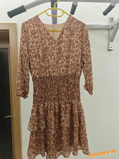 Orsay - lososové šaty