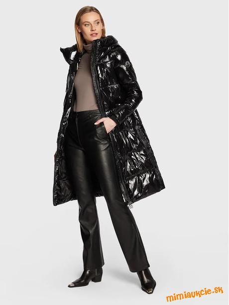 Bunda/kabát/vesta Rinascimento S/M