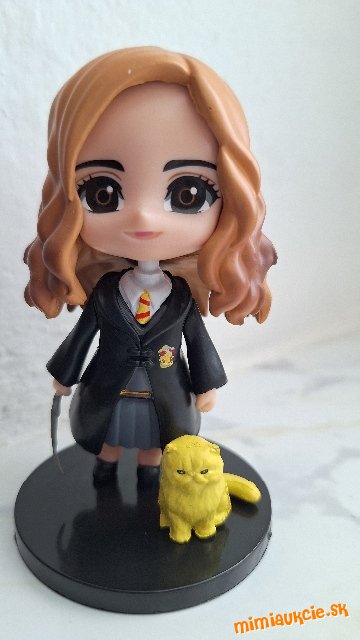 *** postavička Hermiona*** 9.5cm***