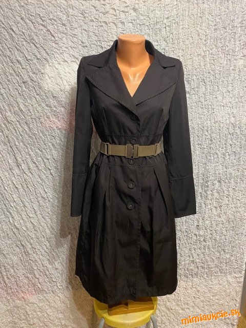 čokoládovo hnedý trenčkot Zara