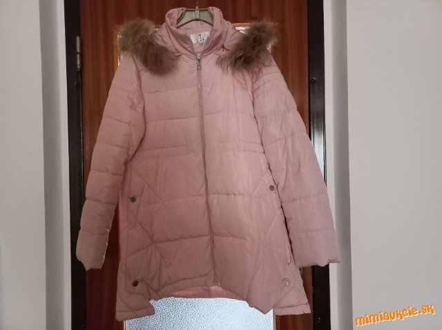 NÁDHERNÝ RUŽOVÝ KABÁTIK OD FIRMY C&L WOMAN COLECTION