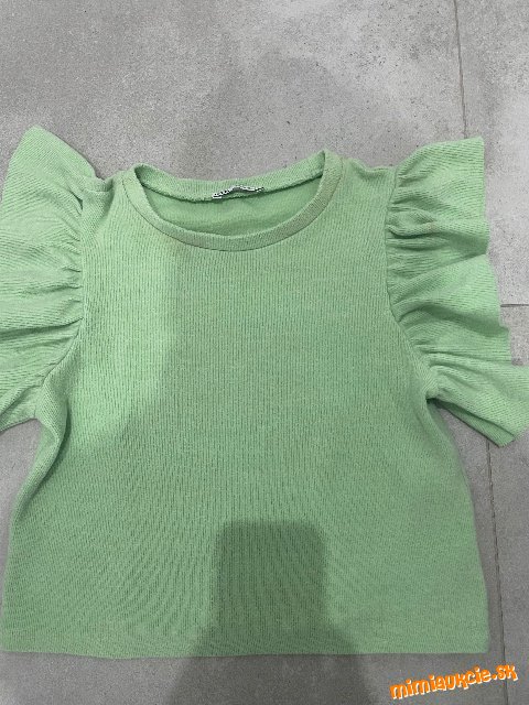Teplý zelený top