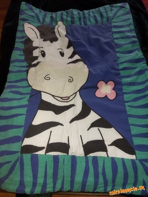 Prikrývka alebo paplón pre detičky