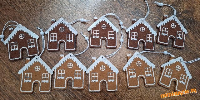 *** 10ks filcových ozdôb- domček 2 farby*** vytrieďujem materiál na handmade tvorbu***