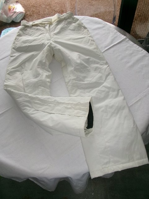 DÁMSKE lyžiarske NOHAVICE....................OD EURA - GČ