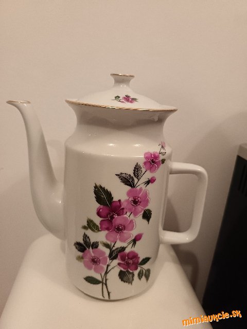 PORCELANOVY  CAJNIK  RETRO