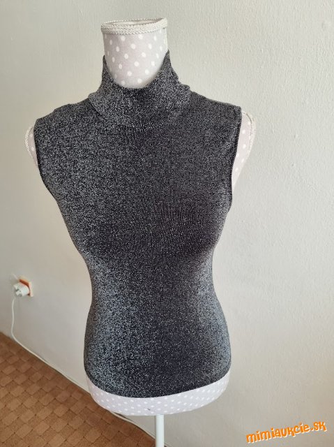 čierno-strieborný lurexový top Benneton veľ. S