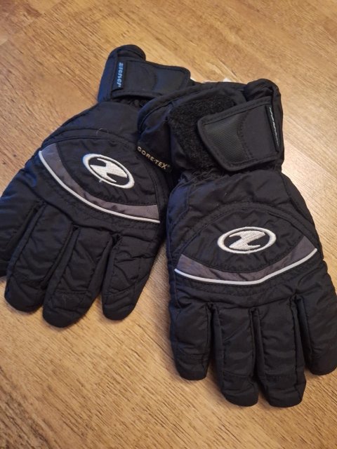 +++detské lyžiarske rukavice+++