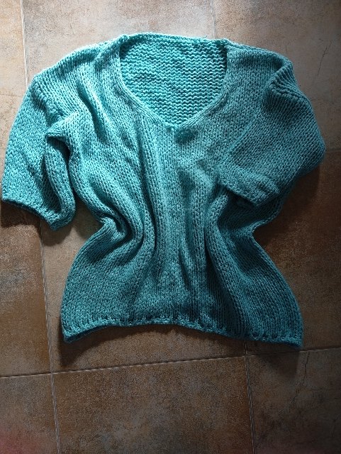 Tyrkysová sveter