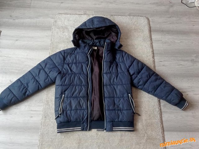 zimna bunda.................158..................H&M...................XS-S.......premerajte