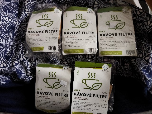 Kávové filtre Veľké 3x 100 ks + 2x malé PC spolu 10 Eur