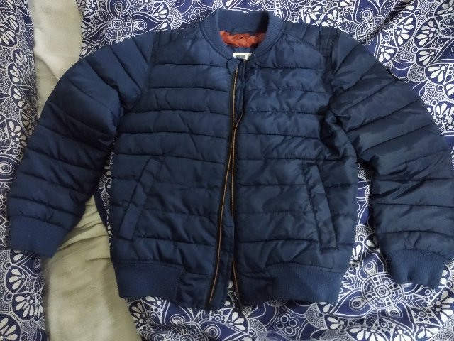 Chlapčenská hrubšia prechodná bunda č. 128