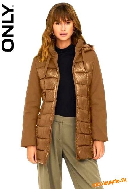 Damska bunda ONLY !!! Nova s visackou !!! Velkost XL !!! POVODNA CENA 79,99 EUR