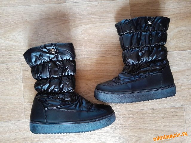 zimna obuv.......................40.....................