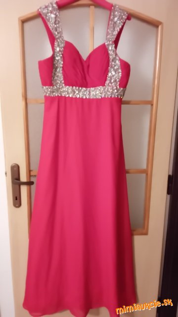 Damske alebo dievčenske šaty