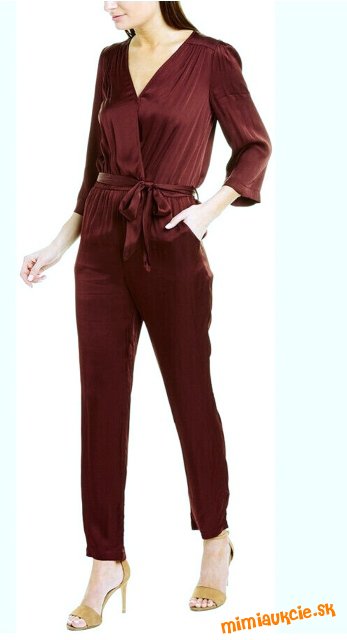 Spolocensky overal v nadhernej burgund farbe,AKO V DETAILOCH, top stav