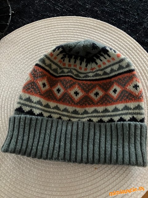krásna, teplá čiapka