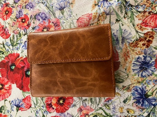 nádherná  menšia kožená peňaženka, aj ako darček