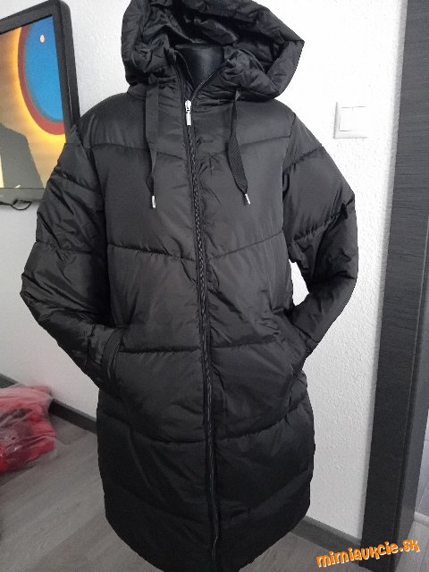 Dámska čierna bunda❤️❤️Sleduj moje aukcie