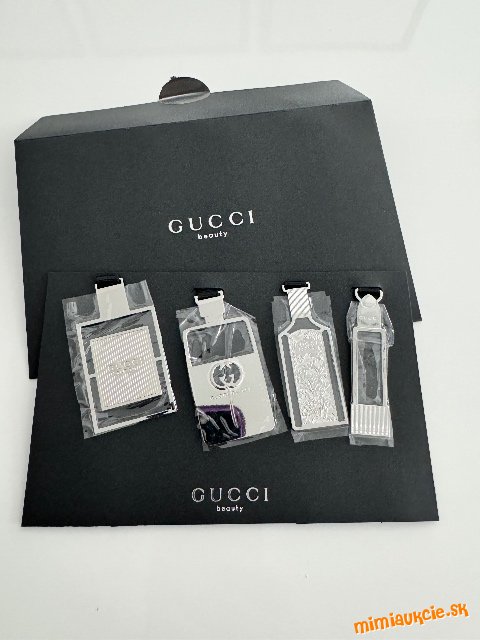 ❤️ Gucci sada príveskov na kľúče, kabelku, kufor  ❤️ balenie 4 ks ❤️