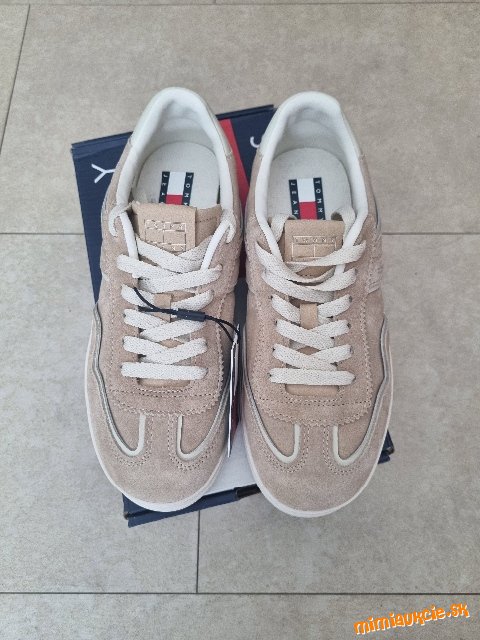 Tommy Hilfiger tenisky