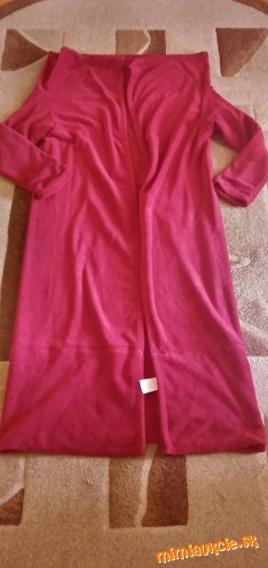 super kusok..............deka s rukavmi..........