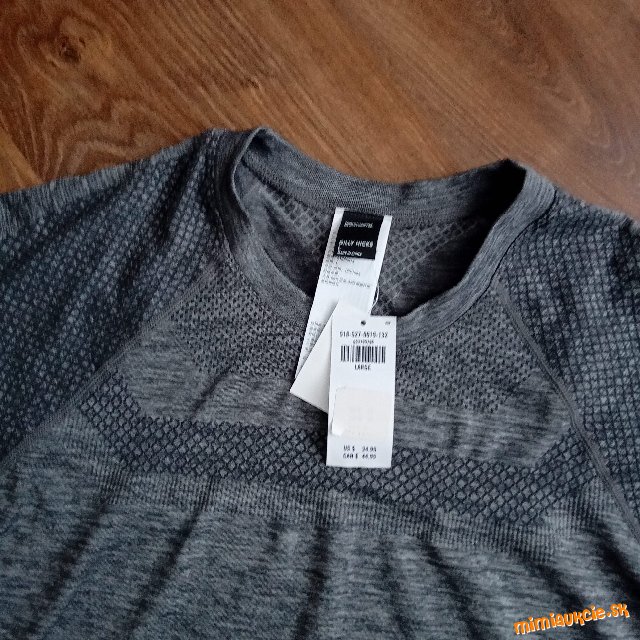 Sportove tricko GILLY HICKS