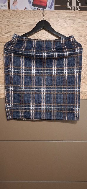 Vlnené mini sukňa S