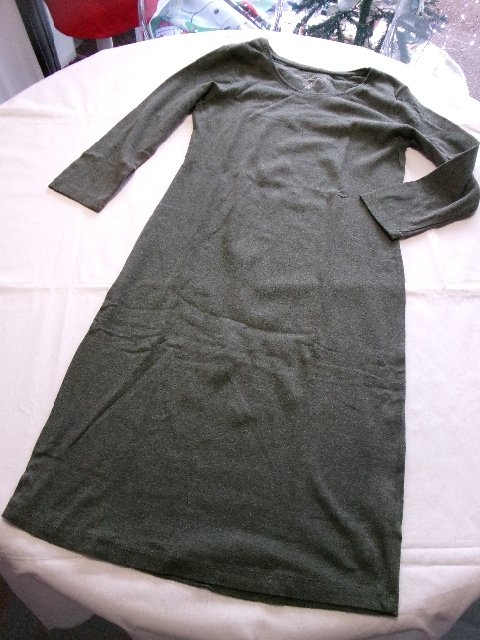 šaty H&M teplákové.....................OD EURA - VB