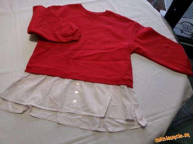 mikina ZARA pre slečny............na 9-10 rokov...............OD EURA - Mo