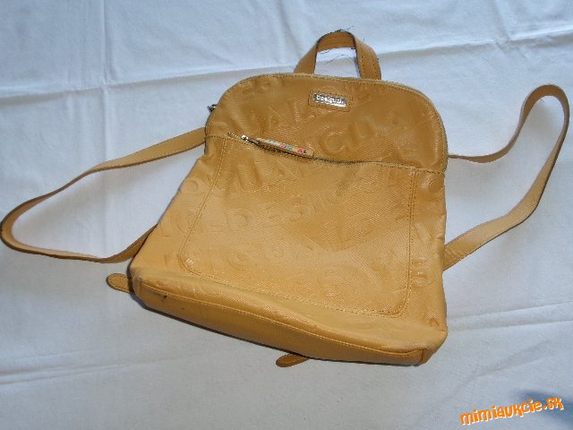 kabelka - ruksak DESIGUAL horčicový..................OD EURA - VB