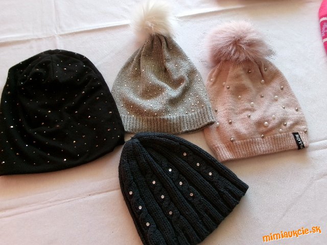 ČIAPKY - 4 ks...................OD EURA - VB