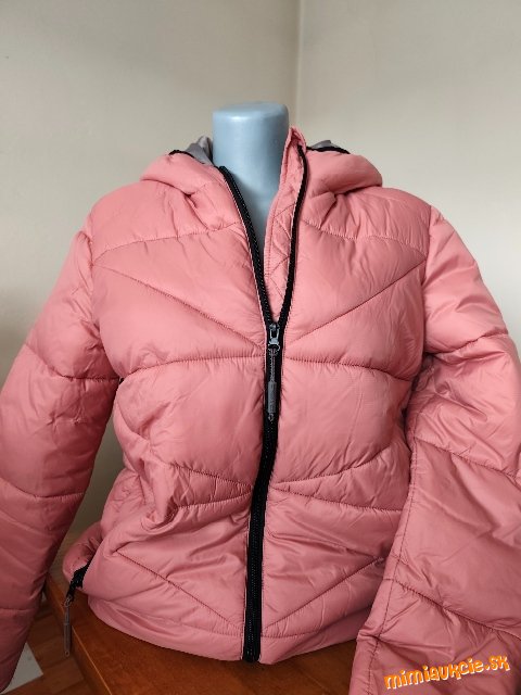 Ružová zimná bunda