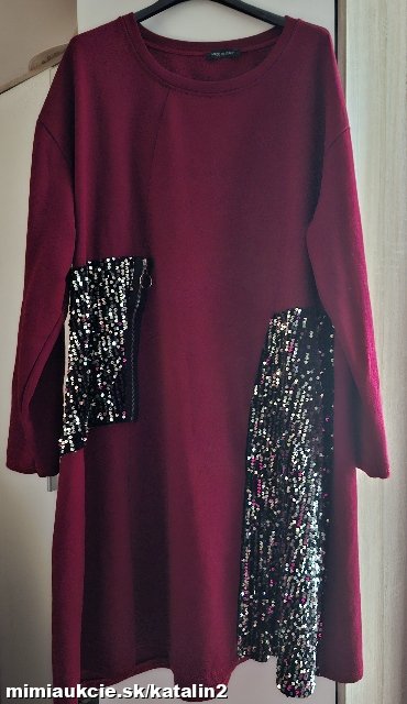 Dámske šaty s voľným strihom