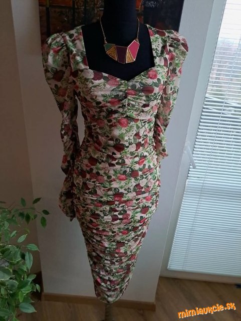❤️Krásne kvetinové šaty ❤️