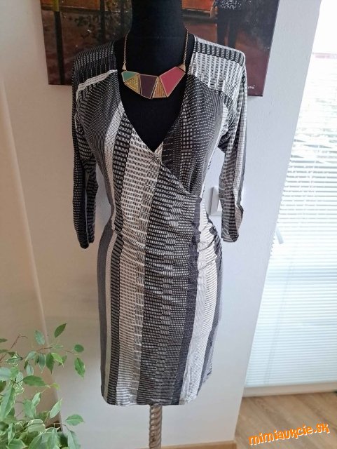 ❤️Zaujímavé bavlnené šaty ❤️