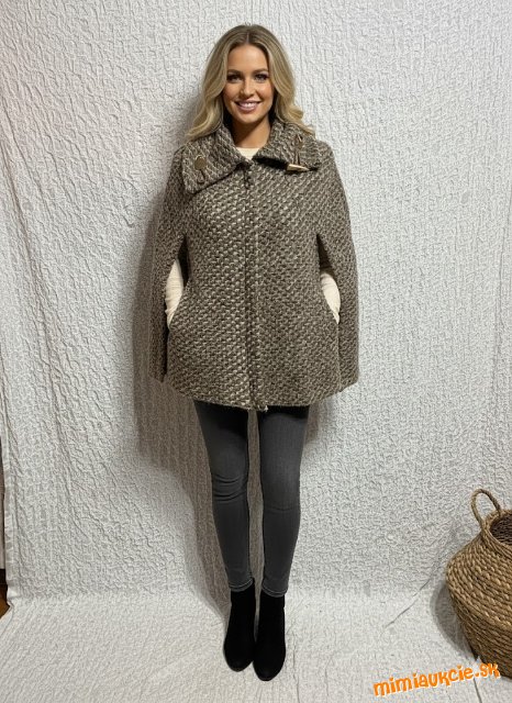 mikina s buklé pelerínou duet