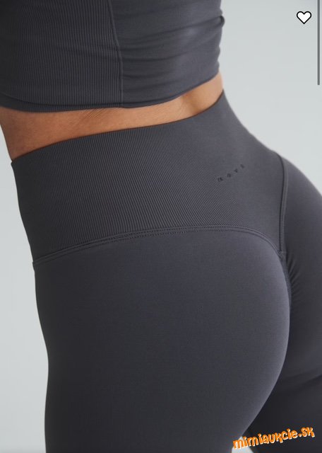 Neviditelne legíny s nariasenou zadnou castou - novinka - pc bude 27,99eur