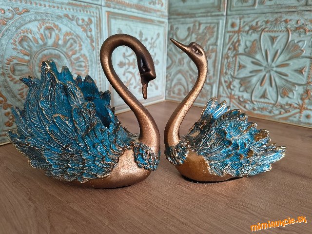 2x DEKORÁCIA  L A B U Ť  ON a ONA