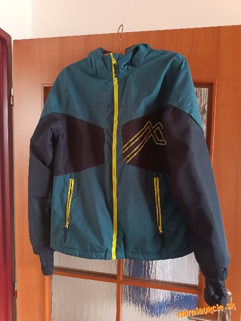Chlapčenská lyžiarska bunda...kuk moje aukcie